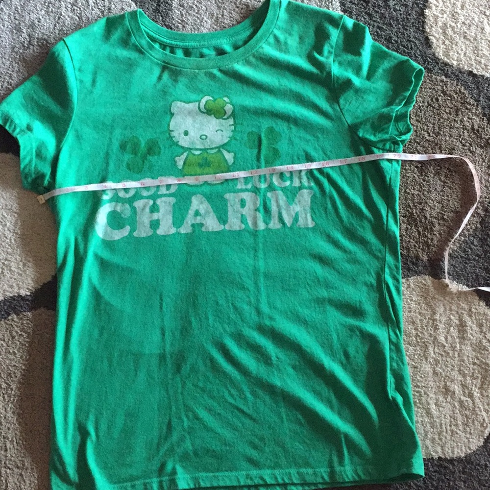 Large hello kitty Old Navy collectible size large